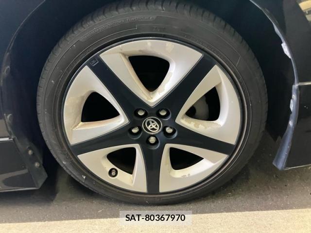 Toyota PRIUS 2018-03 7619290-4