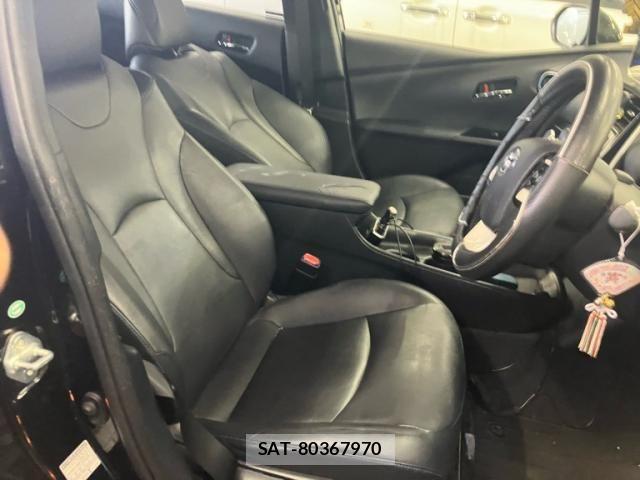 Toyota PRIUS 2018-03 7619290-7