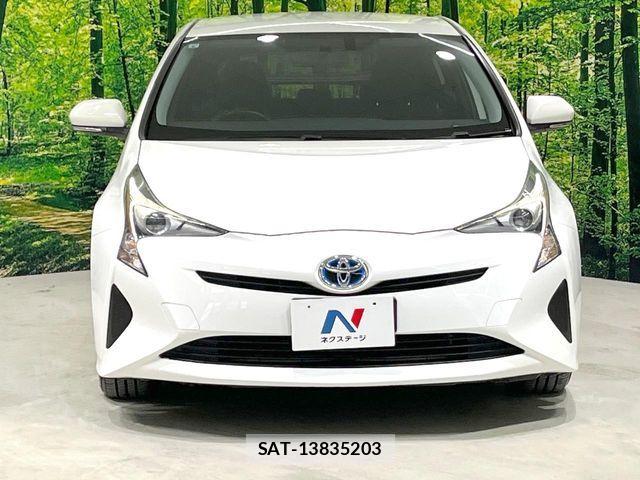Toyota PRIUS 2016-06 7619280-13