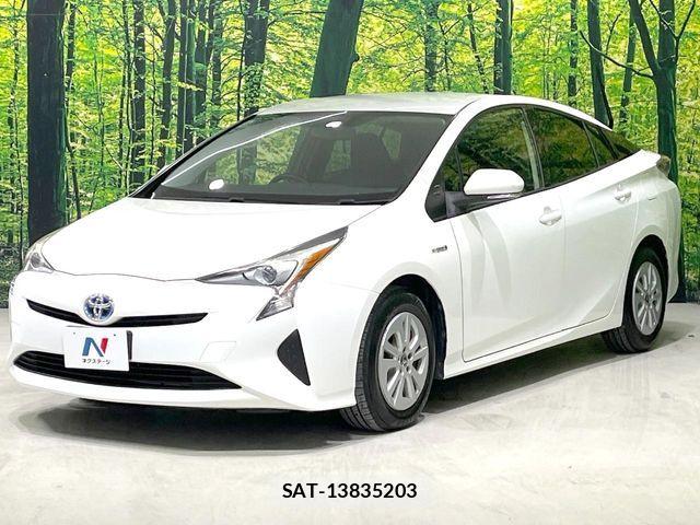 Toyota PRIUS 2016-06 7619280-15