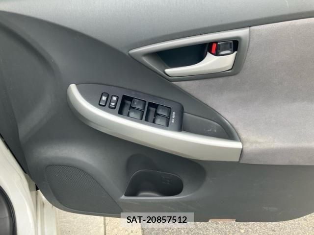 Toyota PRIUS 2009-09 7619335-12