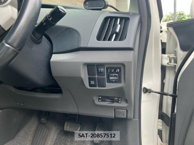 Toyota PRIUS 2009-09 7619335-13