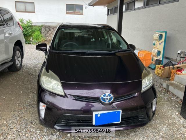 Toyota PRIUS 2014-03 7619350-1