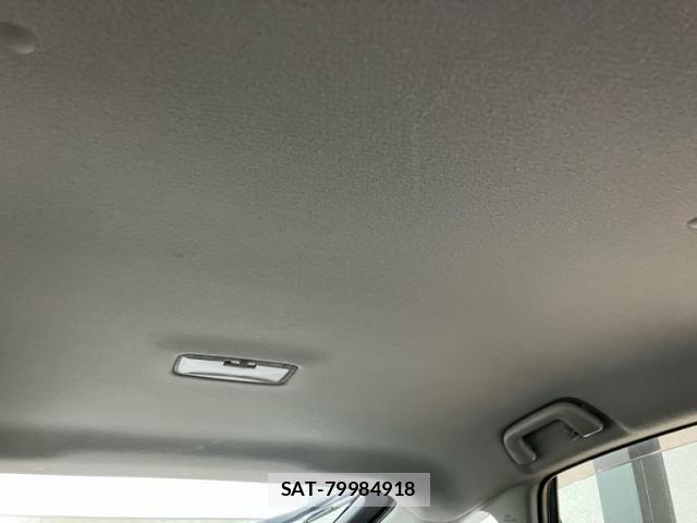 Toyota PRIUS 2014-03 7619350-21