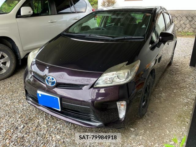 Toyota PRIUS 2014-03 7619350-3