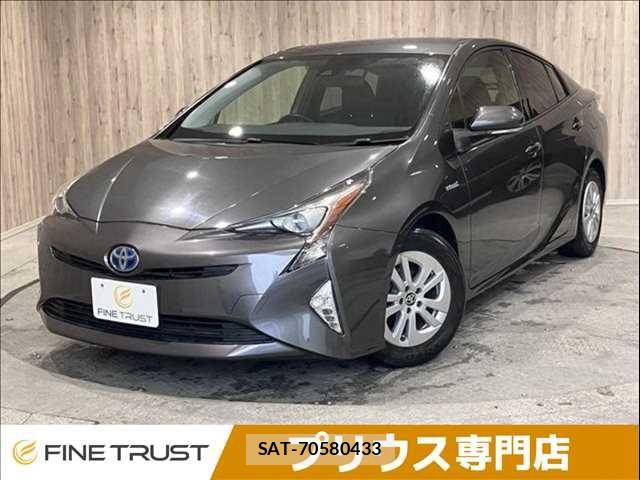 Toyota PRIUS 2016-03 7619271-0