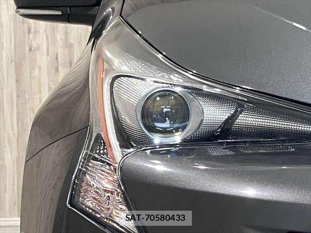 Toyota PRIUS 2016-03 7619271-23
