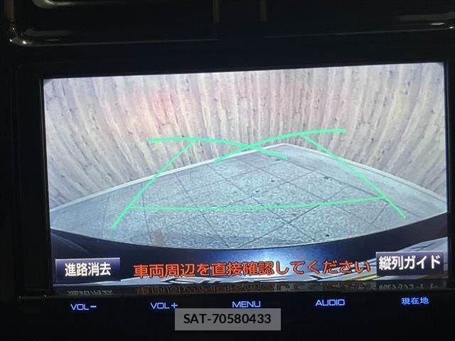 Toyota PRIUS 2016-03 7619271-4