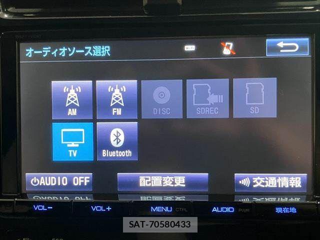 Toyota PRIUS 2016-03 7619271-5