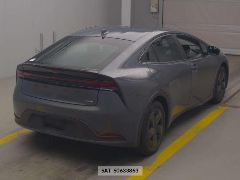 Toyota  2023-03 7718543-1
