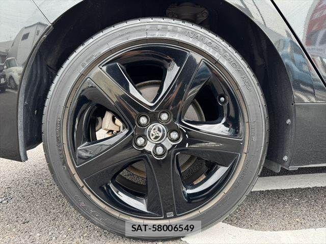 Toyota PRIUS 2022-03 7727342-20