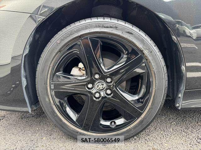 Toyota PRIUS 2022-03 7727342-21