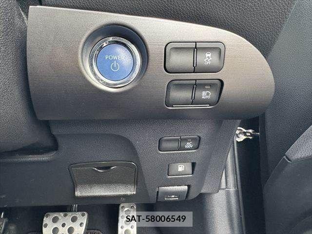 Toyota PRIUS 2022-03 7727342-27