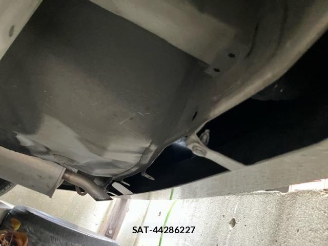 Toyota PRIUS 2006-01 7727455-11