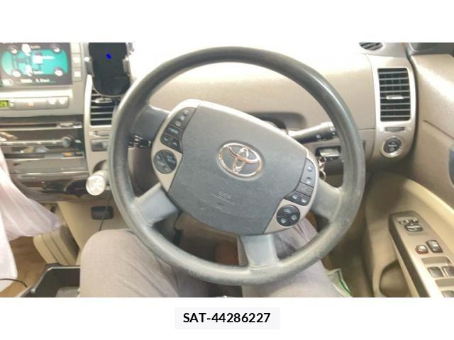 Toyota PRIUS 2006-01 7727455-12