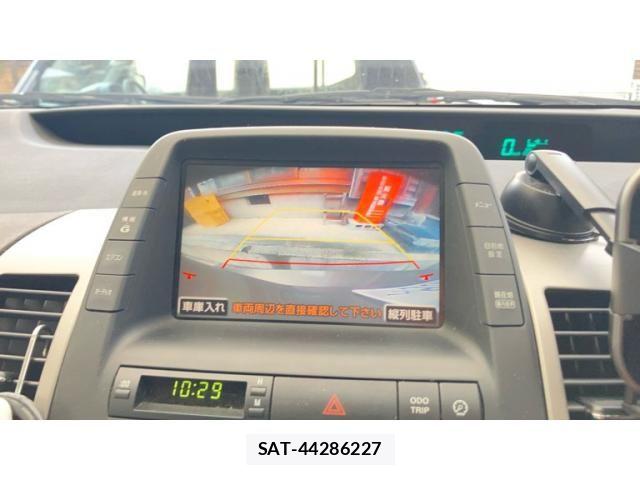 Toyota PRIUS 2006-01 7727455-17