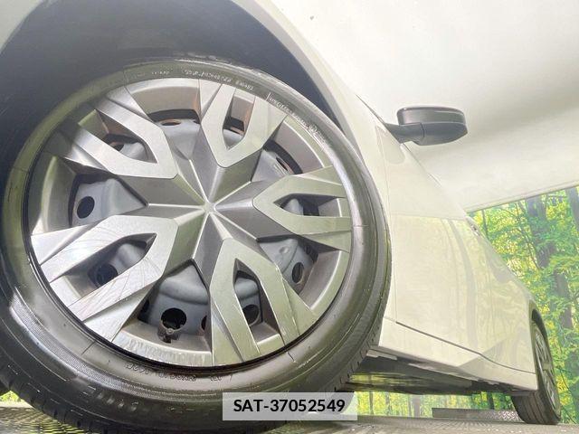 Toyota PRIUS 2025-06 7727327-12