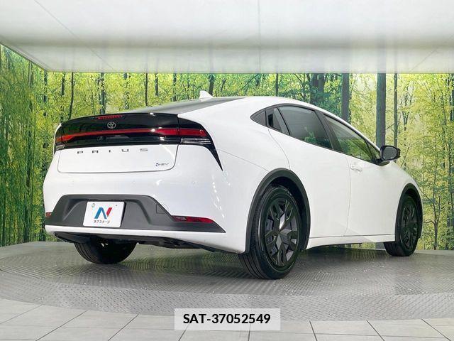 Toyota PRIUS 2025-06 7727327-16