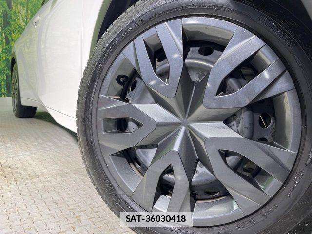 Toyota PRIUS 2023-12 7727340-13