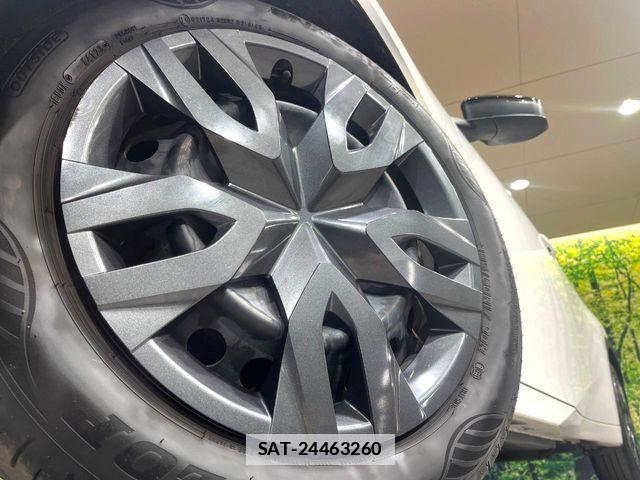 Toyota PRIUS 2023-11 7727335-12