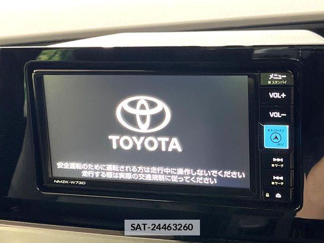 Toyota PRIUS 2023-11 7727335-2