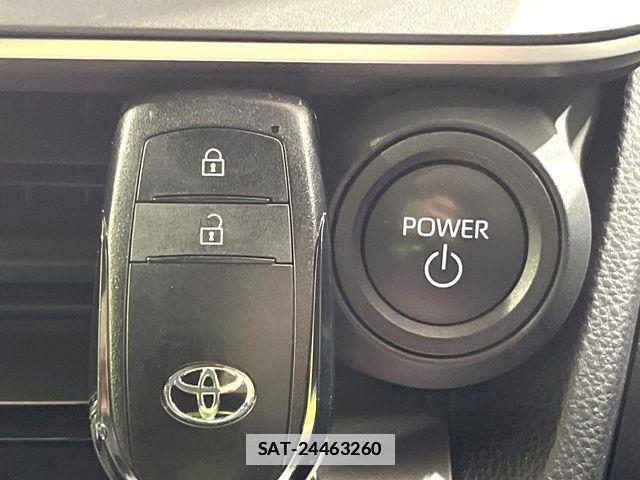 Toyota PRIUS 2023-11 7727335-6