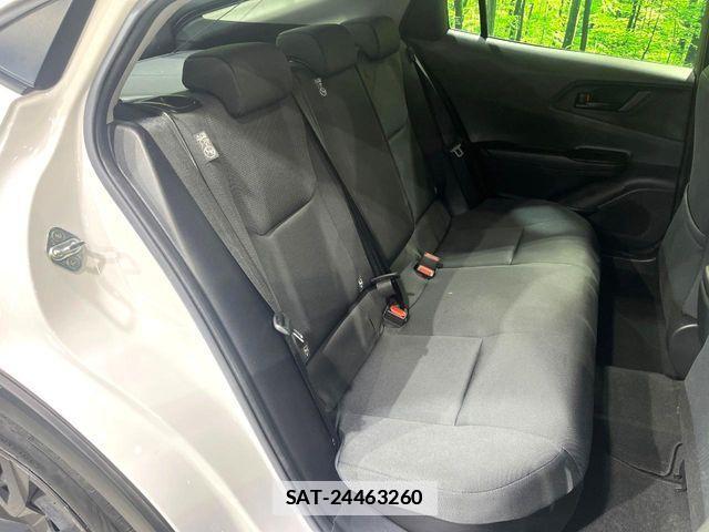 Toyota PRIUS 2023-11 7727335-8