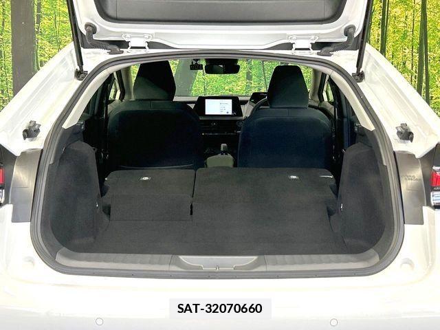 Toyota PRIUS 2025-08 7788402-10