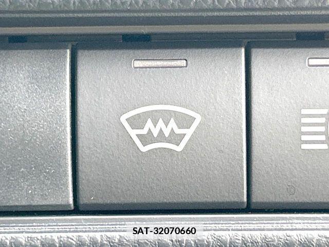 Toyota PRIUS 2025-08 7788402-6