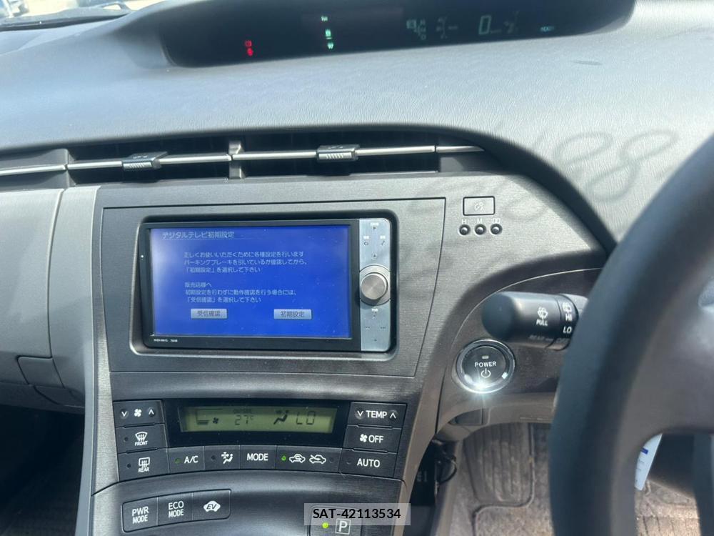 Toyota PRIUS 2011 7198154-17