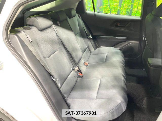 Toyota PRIUS 2023-07 7788392-10