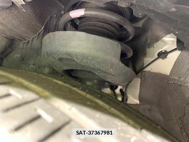 Toyota PRIUS 2023-07 7788392-18