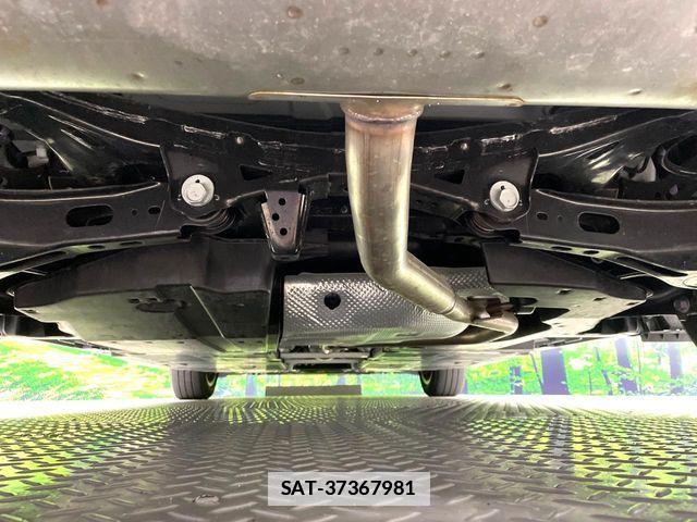 Toyota PRIUS 2023-07 7788392-19