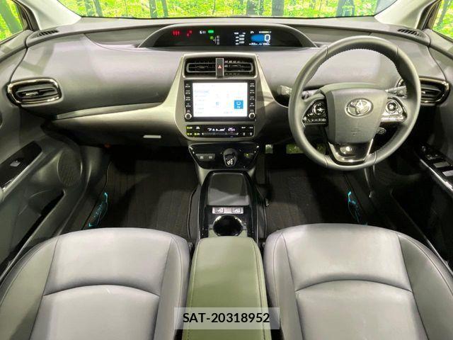 Toyota PRIUS 2022-02 7878825-1