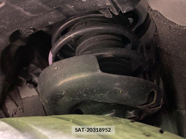 Toyota PRIUS 2022-02 7878825-19