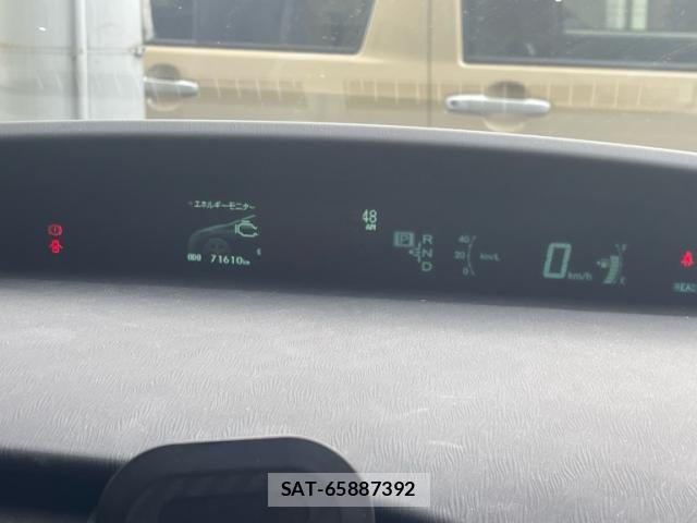 Toyota PRIUS 2012-07 7878879-19