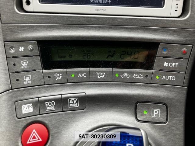 Toyota PRIUS 2012-06 7878892-23