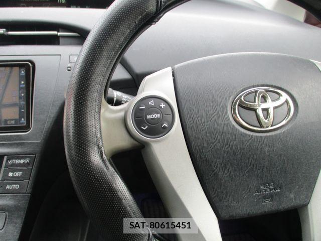 Toyota PRIUS 2010-06 7878925-17