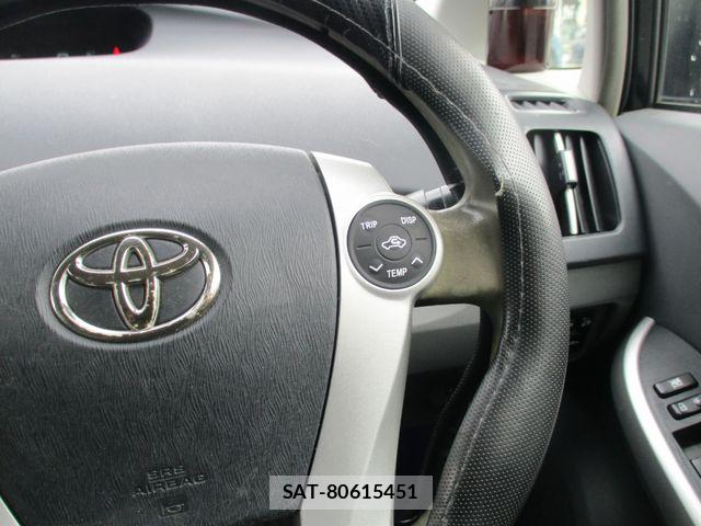 Toyota PRIUS 2010-06 7878925-18