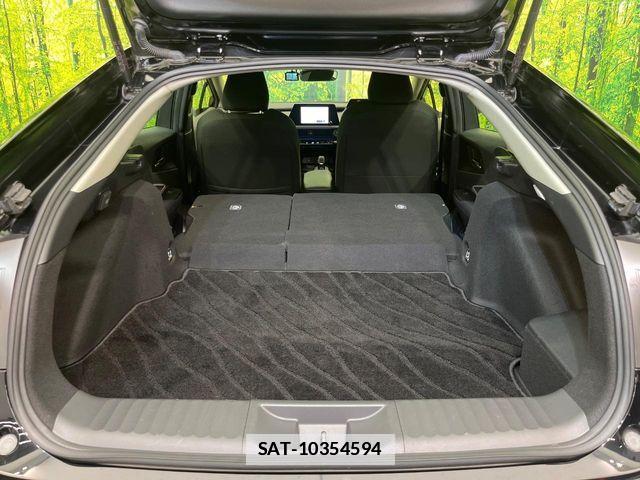 Toyota PRIUS 2023-03 7878823-9