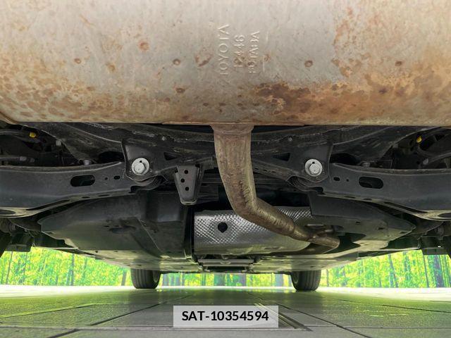 Toyota PRIUS 2023-03 7878823-18
