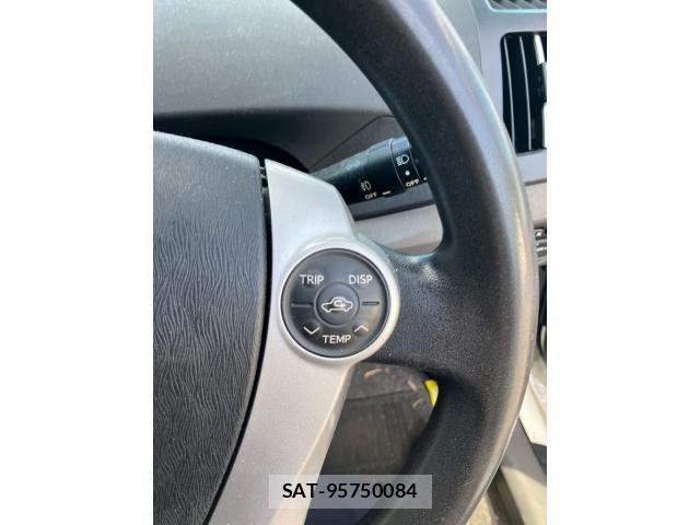 Toyota PRIUS 2011-11 7878933-18