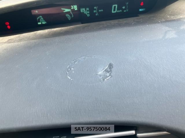 Toyota PRIUS 2011-11 7878933-23