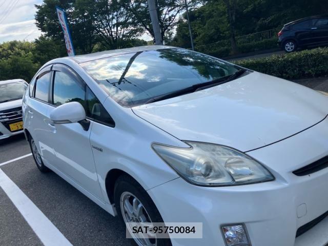 Toyota PRIUS 2011-11 7878933-2