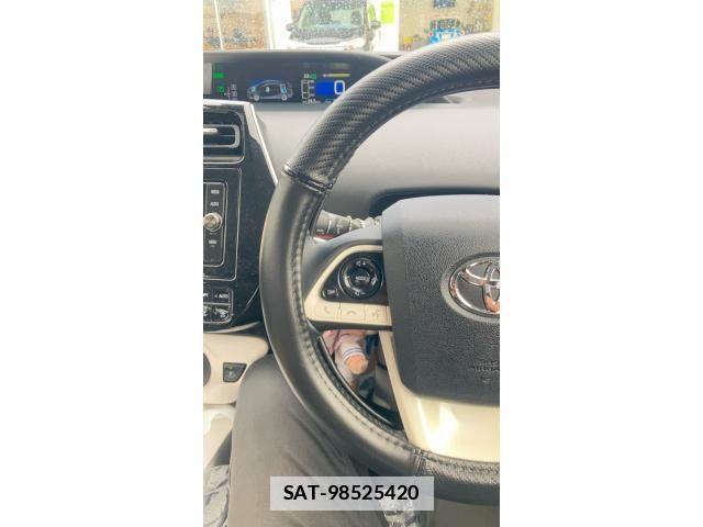 Toyota PRIUS 2017-03 7878858-10