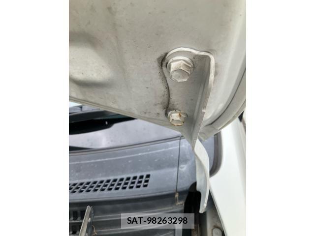 Toyota PRIUS 2012-04 7878942-9