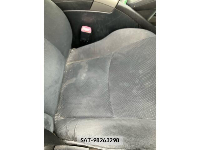 Toyota PRIUS 2012-04 7878942-14