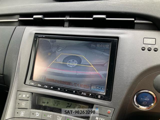 Toyota PRIUS 2012-04 7878942-19