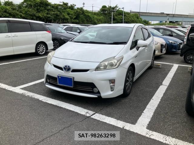 Toyota PRIUS 2012-04 7878942-3