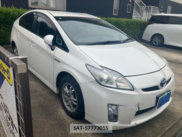 Toyota PRIUS 2011-07 7878932-1
